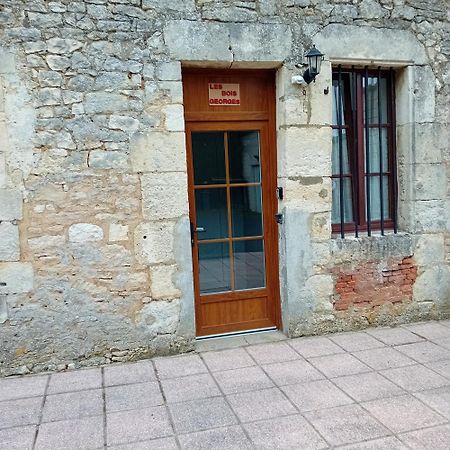 Gite Les Bois Georges Bossus-Les-Rumigny Eksteriør billede