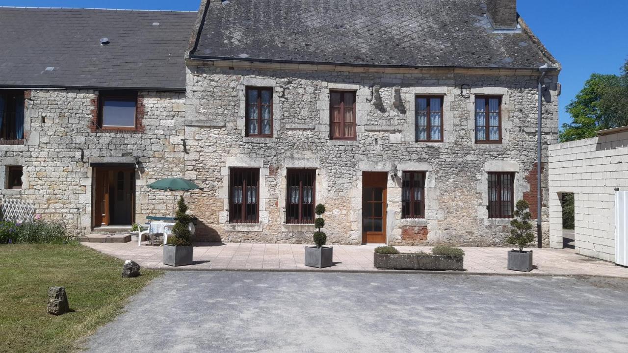Gite Les Bois Georges Bossus-Les-Rumigny Eksteriør billede