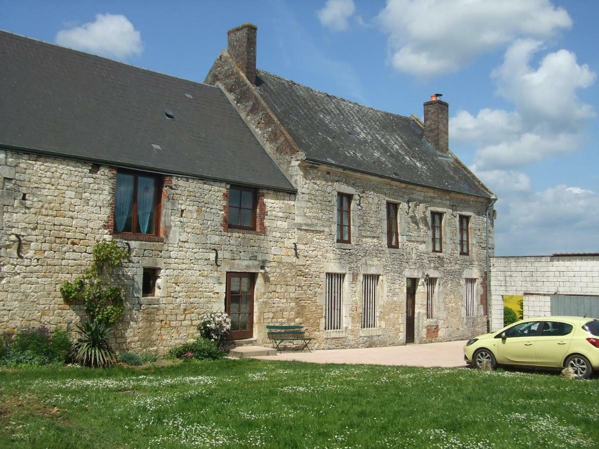 Gite Les Bois Georges Bossus-Les-Rumigny Eksteriør billede